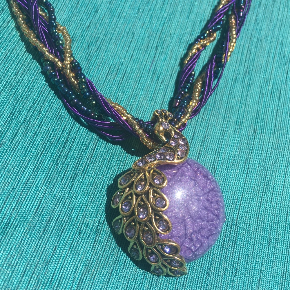 (T1) Peacock Necklace - Picture 2 of 5